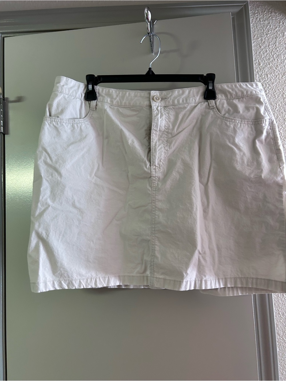 Cream Cotton A-Line Skort